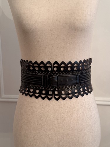 Alaia vienne wave - wave, laser-cut