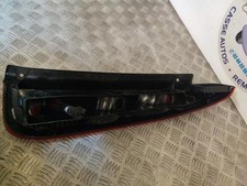 Feu arriere principal gauche