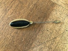 JOLIE AIGUILLE A CHAPEAU