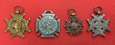 Lot de 4 Médailles Militaires