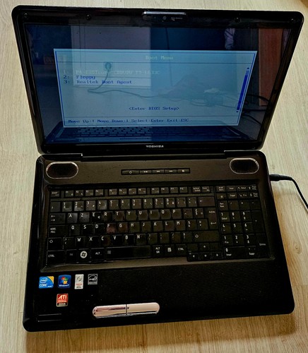 Toshiba satellite portable - toshiba,