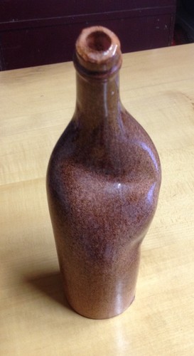 Deux bouteilles sculpture - bouteilles,