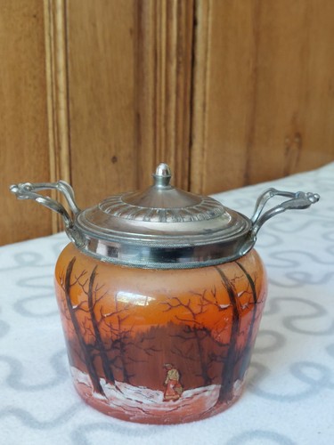 Ancien pot seau - a, biscuit