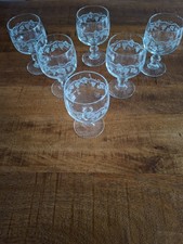 6 verres à  Vin Rouge cristal