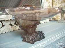 SPECTACULAIRE ET IMPOSANTE