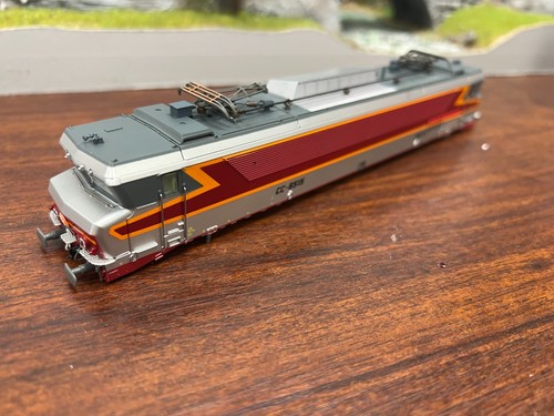 Caisse locomotive 6515 - locomotive,