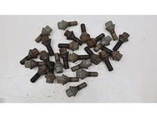 Goujon de roue occasion RENAULT TRAFIC II Phase 2 - 2.0 DCI 115ch -