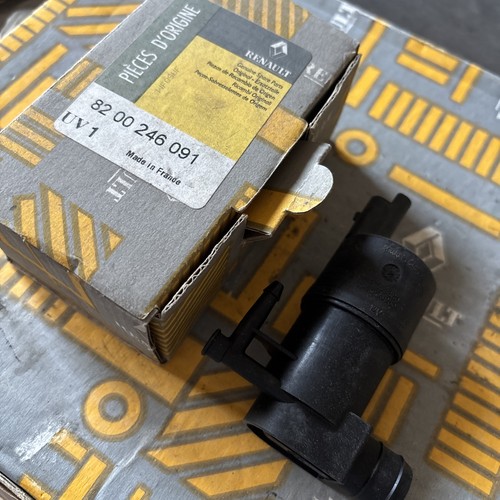 Pompe lave glace - avant, renault