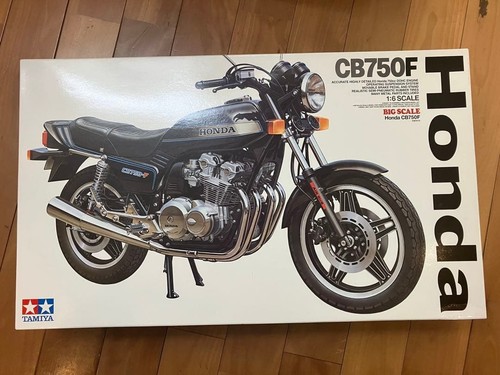Tamiya honda cb750f moto - cb750f,