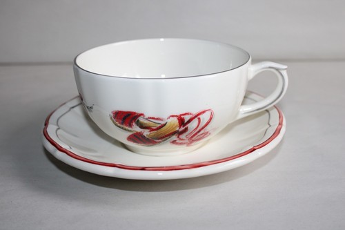 Déjeuner tasse soucoupe en - déjeuner, et