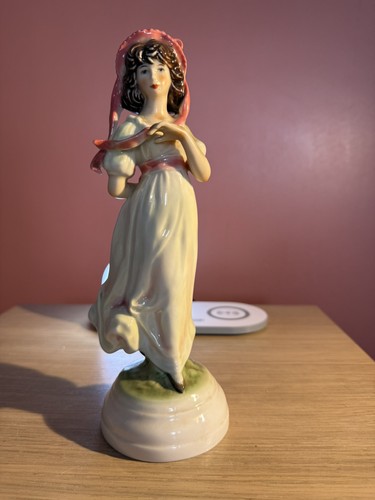 Lovely vintage goebel figure - figure,