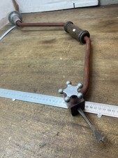 outil ancien Vilebrequin de