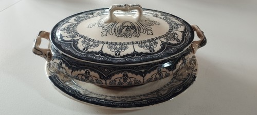 Soupière ancienne plateau - et,
