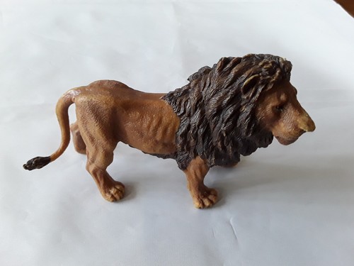 Lion figurine papo - lion,