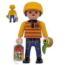Figurine enfant orange/jaune