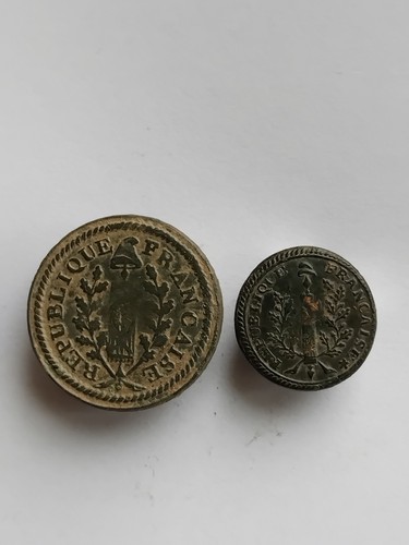 Lot boutons plat - lot,