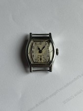 Montre Tank Vintage