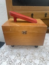 Ancienne Boîte à cirage