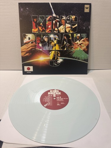 King breaks vinyl record - king,