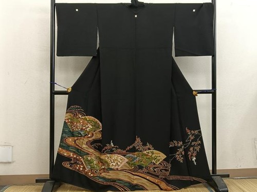 Kimono japonais noir broderie