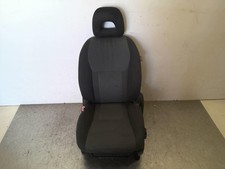 Siege avant gauche TOYOTA RAV4 2 PHASE 1 2.0 D4D - 16V TURBO 4X4 /R:85542693