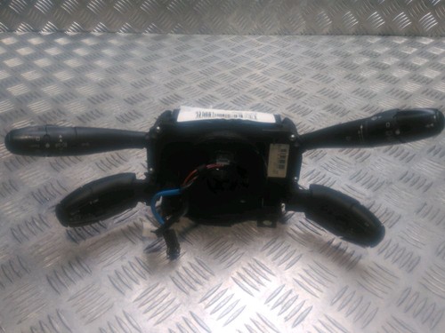 Combine commodo peugeot - combine,
