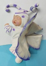 Poupée Papillon Blanc Violet ANNE GEDDES - Baby Butterfly Doll 25 cm  ?