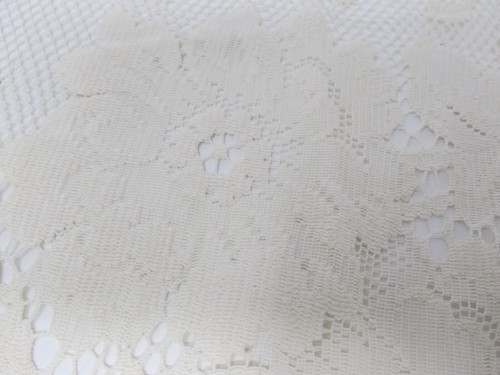 Vintage 66x108 crochet - 66x108",