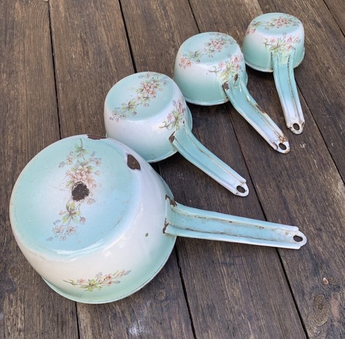 Serie anciennes casseroles - serie, d'anciennes
