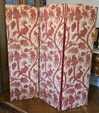 Paravent à trois feuilles – XIXe siècle, garni d’une toile de coton dite...