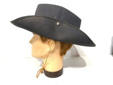 Ancien chapeau de Cow-Boy avec Pression Made in France