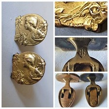 Bouton de Col Art Nouveau