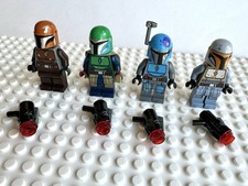 Lot 4 Figurines Minifigurines