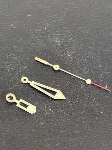 Omega 1438 1538 2561 hands - 1538,
