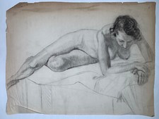 Dessin de femme nue allongée