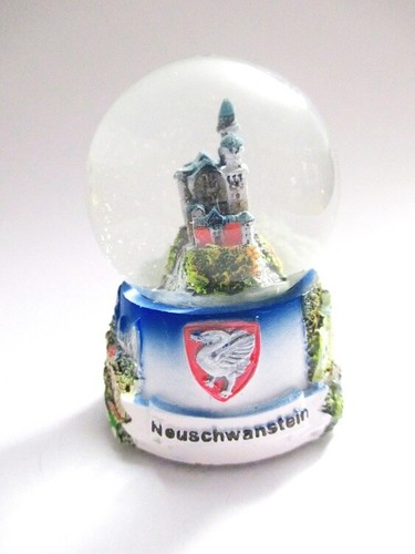 Boule neige neuschwanstein - à,