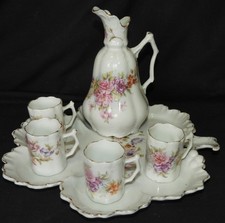 Porcelaine de PARIS ou LIMOGES (ca 1900) Service à liqueur (carafe, plateau...)
