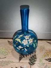 Ancien flacon fiole en verre émaillé Bleu vintage petite carafe à liqueur 