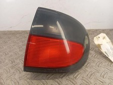 Feu arriere principal droit (feux) RENAULT MEGANE 1 PHASE 1 7701042629