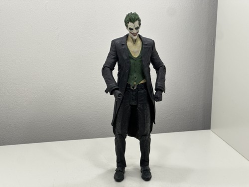 Batman arkham origins pvc - batman,