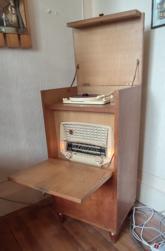 Meuble radio tourne - meuble,