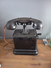 ancien gros téléphone à