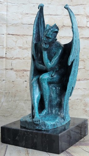 Statue sculpture bronze - statue,
