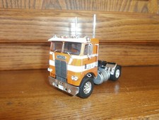 CAMION TRACTEUR FREIGHTLINER COE ( 1976 ) Echelle 1/43e