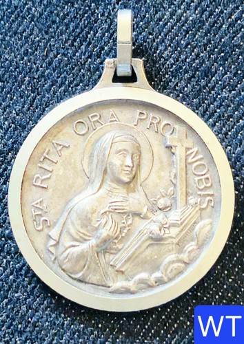 Belle médaille argentée - belle,