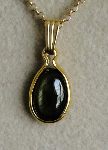 Beau rare saphir étoilé - rare,