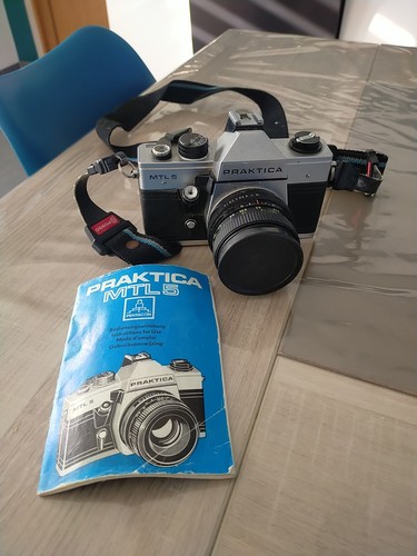 Appareil photo ancien praktica - photo,