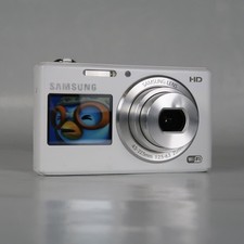Samsung DualView DV150F Digital Camera White 16.2MP, SD Card, Case - Refurbished