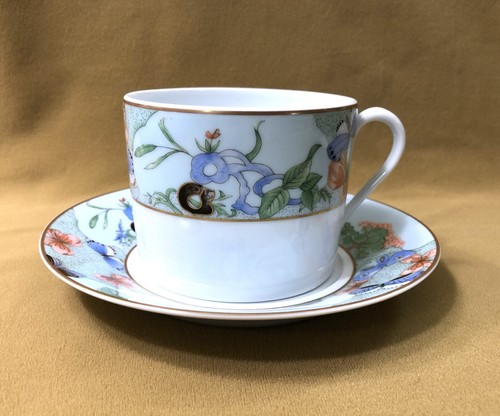 Tasse porcelaine signé - tasse,
