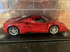 Ferrari Enzo Altaya 1:10 Avec